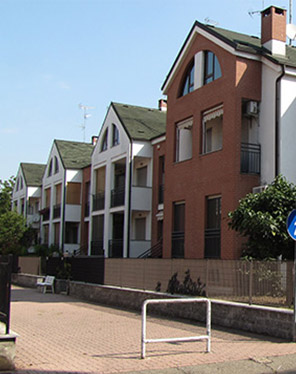 Complesso residenziale per 46 alloggi e 8 villette a schiera a Vercelli 